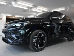 Svart Ny 2024 VW Tiguan R-line SUV | 662 397 kr
