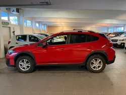 Röd Begagnad 2017 Subaru XV SUV | 169 000 kr (Marknadspris)