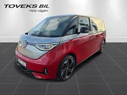 Flerfärgad (monosilver/körbärsröd) Begagnad 2025 VW ID. Buzz GTX Van | 799 000 kr