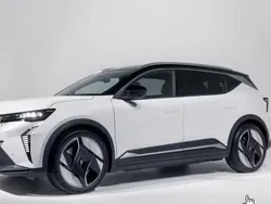 Ny 2025 Renault Scénic Techno Minibuss | 550 000 kr