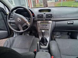 Begagnad 2005 Toyota Avensis Sedan | 25 000 kr (Marknadspris)