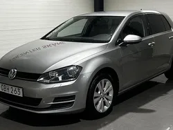 Silver Begagnad 2015 VW Golf VII Halvkombi | 119 900 kr (Marknadspris)