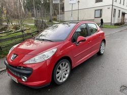 Röd Begagnad 2007 Peugeot 207 GT Halvkombi | 33 000 kr (Marknadspris)