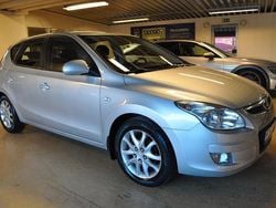 Silver Begagnad 2007 Hyundai i30 Halvkombi | 79 000 kr (Dyr)