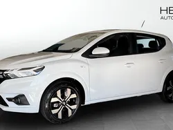 Vit (white) Ny 2025 Dacia Sandero Expression Halvkombi | 219 900 kr (Bra pris)