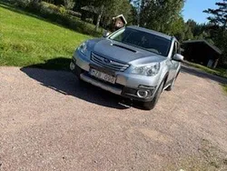 Silver Begagnad 2012 Subaru Outback SUV | 25 000 kr (Bra pris)