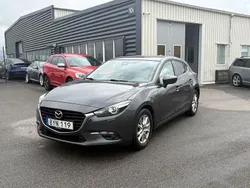 Grå Begagnad 2016 Mazda 3 Inclusive Halvkombi | 69 900 kr (Marknadspris)
