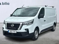 Vit Begagnad 2023 Nissan Primastar Minibuss | 259 900 kr