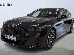 Svart Begagnad 2025 BMW i5 Sedan | 759 900 kr