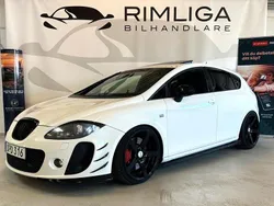 Vit Begagnad 2011 Cupra Leon Halvkombi | 139 900 kr (Dyr)