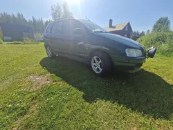 Grön Begagnad 2000 Mitsubishi Space Star Kombi | 10 000 kr (Marknadspris)