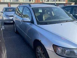Grå Begagnad 2004 Volvo V50 Kombi | 17 500 kr (Dyr)