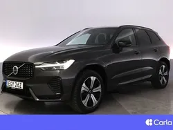 Grå Begagnad 2023 Volvo XC60 Plus SUV | 539 900 kr (Marknadspris)