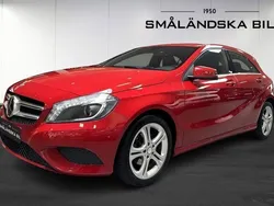Röd Begagnad 2012 Mercedes A200 Urban Halvkombi | 149 000 kr (Dyr)