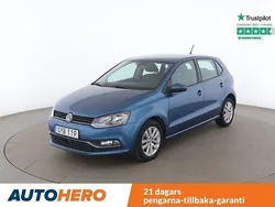 Blå Begagnad 2017 VW Polo Halvkombi | 119 000 kr (Marknadspris)