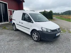 Vit Begagnad 2015 VW Caddy Minibuss | 48 000 kr (Marknadspris)