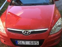 Röd Begagnad 2008 Hyundai i30 Halvkombi | 7 900 kr (Superpris)