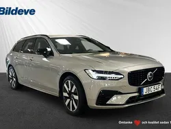 Silver Begagnad 2024 Volvo V90 Plus Kombi | 489 900 kr (Marknadspris)
