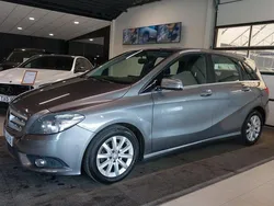 Mörkgrå (grå) Begagnad 2013 Mercedes B180 Minibuss | 119 000 kr (Lite dyr)