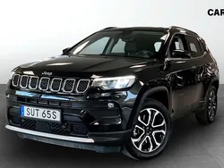 Svart (black) Begagnad 2021 Jeep Compass Limited SUV | 284 900 kr (Marknadspris)