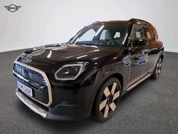 Svart Begagnad 2024 Mini Countryman SUV | 514 900 kr