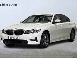 Vit Begagnad 2020 BMW 320 Sedan | 274 900 kr