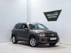 Brun Begagnad 2013 VW Tiguan Sportline SUV | 149 900 kr (Marknadspris)