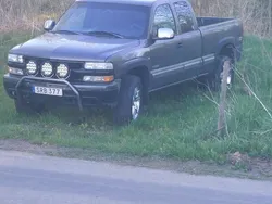 Grå Begagnad 2001 Chevrolet Silverado Sedan | 120 000 kr