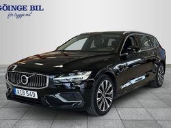 Svart Begagnad 2023 Volvo V60 Core Kombi | 389 000 kr (Marknadspris)