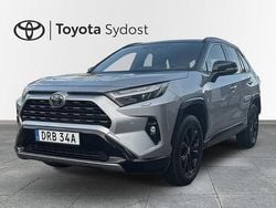 Grå Begagnad 2024 Toyota RAV4 Hybrid Style SUV | 439 000 kr (Bra pris)