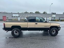 Svart beige Begagnad 1997 Dodge Ram Pickup | 109 000 kr