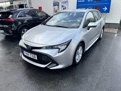 Silver Begagnad 2020 Toyota Corolla Active Kombi | 217 000 kr (Marknadspris)
