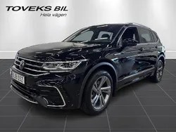 Svart (deep black pearl) Begagnad 2024 VW Tiguan Allspace R-line SUV | 484 900 kr (Lite dyr)
