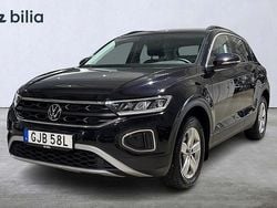 Svart Begagnad 2022 VW T-Roc SUV | 209 900 kr (Marknadspris)