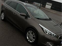 Grön Begagnad 2014 Kia Ceed Kombi | 89 999 kr (Marknadspris)