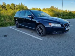 Blå Begagnad 2011 Volvo V70 Business Edition Kombi | 100 000 kr (Marknadspris)
