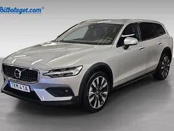 Begagnad 2023 Volvo V60 CC Kombi | 436 900 kr (Lite dyr)