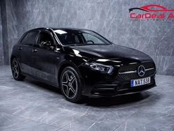 Svart Begagnad 2022 Mercedes A250 Halvkombi | 284 800 kr (Marknadspris)