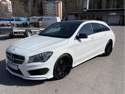 Vit Begagnad 2016 Mercedes CLA220 AMG Sedan | 220 000 kr (Lite dyr)