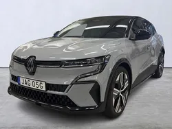 Grå Begagnad 2023 Renault Mégane Iconic Halvkombi | 325 000 kr (Marknadspris)