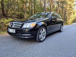 Svart (silver) Begagnad 2011 Mercedes C220 Sedan | 79 900 kr (Marknadspris)