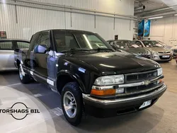 Svart Begagnad 2001 Chevrolet S10 Van | 54 900 kr