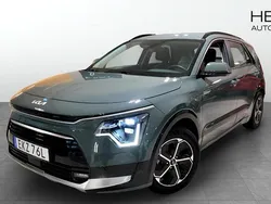 Grön (green) Begagnad 2022 Kia Niro SUV | 309 900 kr (Marknadspris)