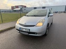 Begagnad 2006 Toyota Prius Halvkombi | 49 500 kr (Marknadspris)