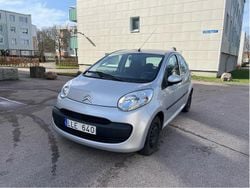 Silver Begagnad 2009 Citroën C1 Halvkombi | 35 500 kr (Marknadspris)