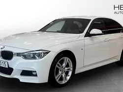Vit (white) Begagnad 2016 BMW 320 M Sport Sedan | 169 900 kr (Marknadspris)