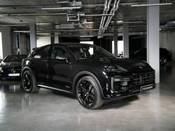 Begagnad 2025 Porsche Cayenne Turbo SUV | 2 495 000 kr