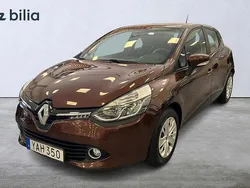 Brun Begagnad 2015 Renault Clio IV Expression Halvkombi | 84 000 kr (Marknadspris)