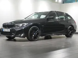 Svart Begagnad 2022 BMW 330e M Sport Kombi | 399 800 kr (Dyr)