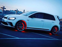 Begagnad 2017 VW Golf VII GTI Clubsport Halvkombi | 255 000 kr (Marknadspris)